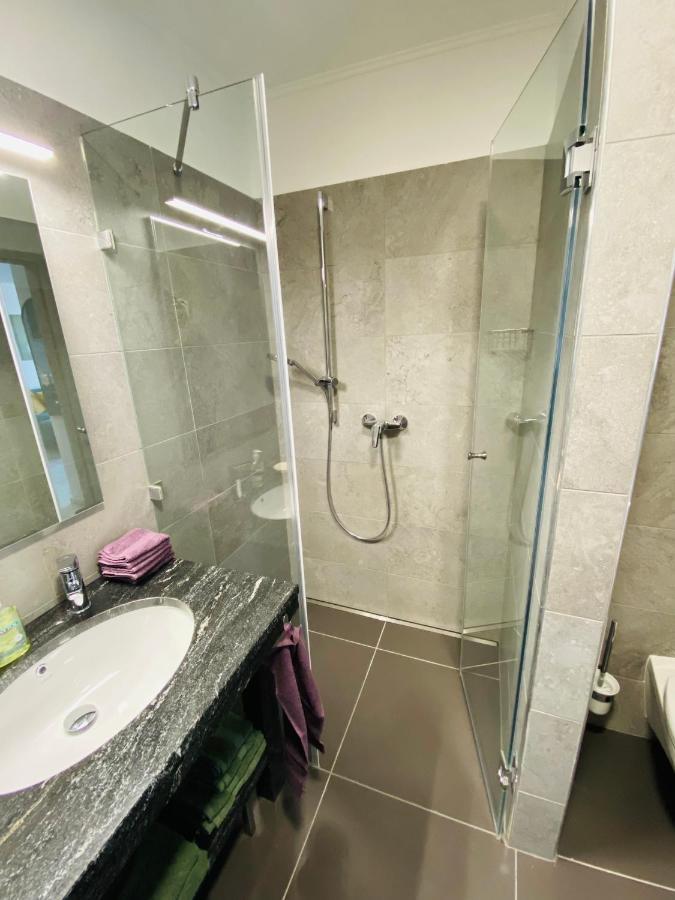 Lotusbluete Appartement In Heviz Mit Tiefgarage Und Panoramaterrasse Экстерьер фото